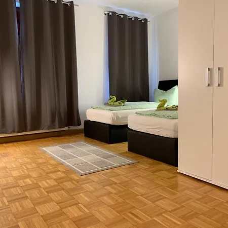 Lea Monteurswohnungen Zentrum Ost Appartement *
