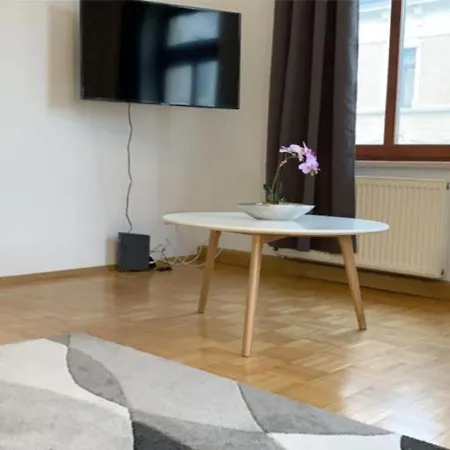 Lea Monteurswohnungen Zentrum Ost Апартаменты *